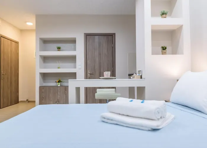 Sergios Apartments 3